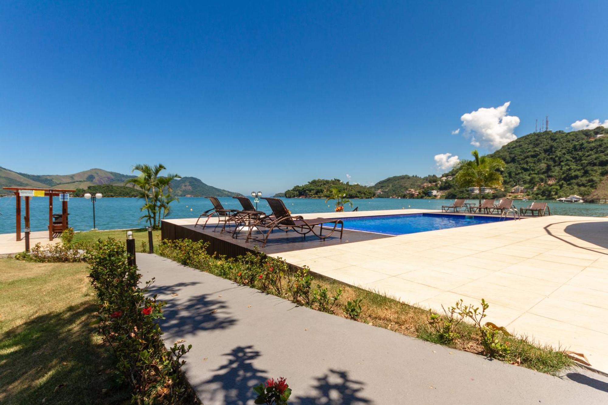 Venha curtir essa maravilha! Frente para o mar! Angra dos Reis Exterior foto